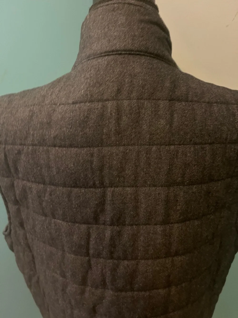 Faherty Teton Valley Dark Gray Men’s Quilted Vest Size Large